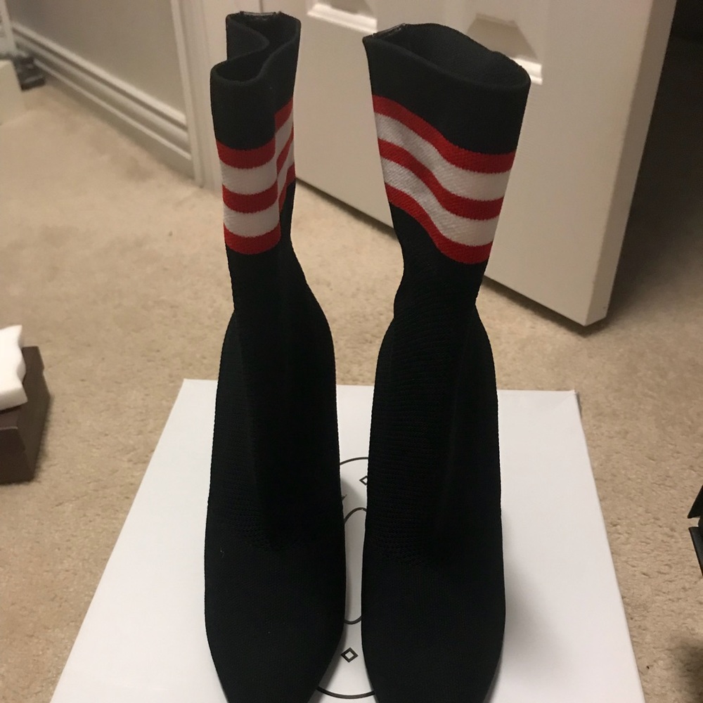 Steve Madden Century Booties